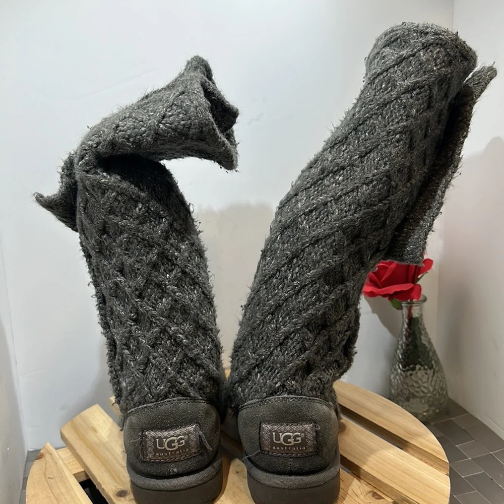 UGG Bailey‎ button boots